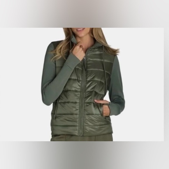 Avia Jackets & Blazers - Avia Cabincore Forest Green Lightweight Athleisure Active Jacket